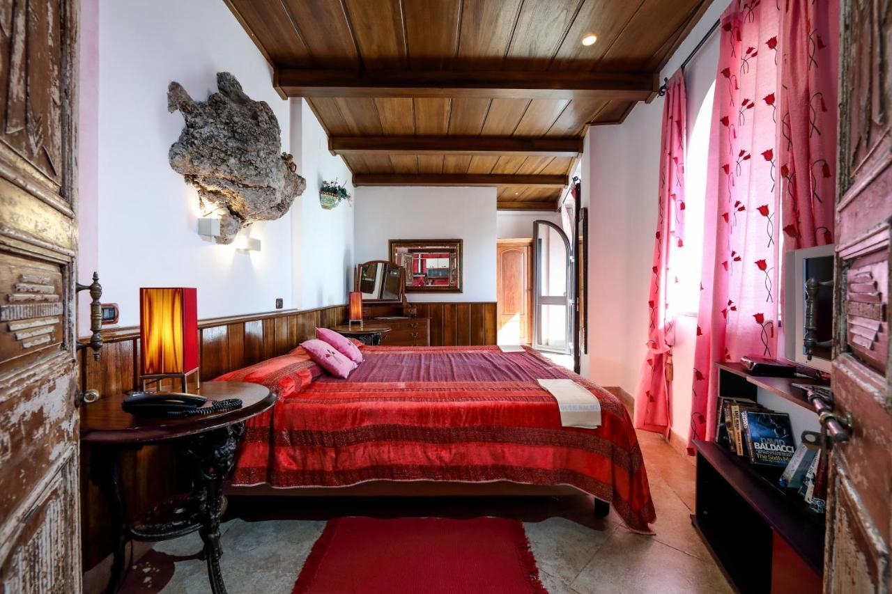 Hotel Villa Sonia Taormina Exterior photo