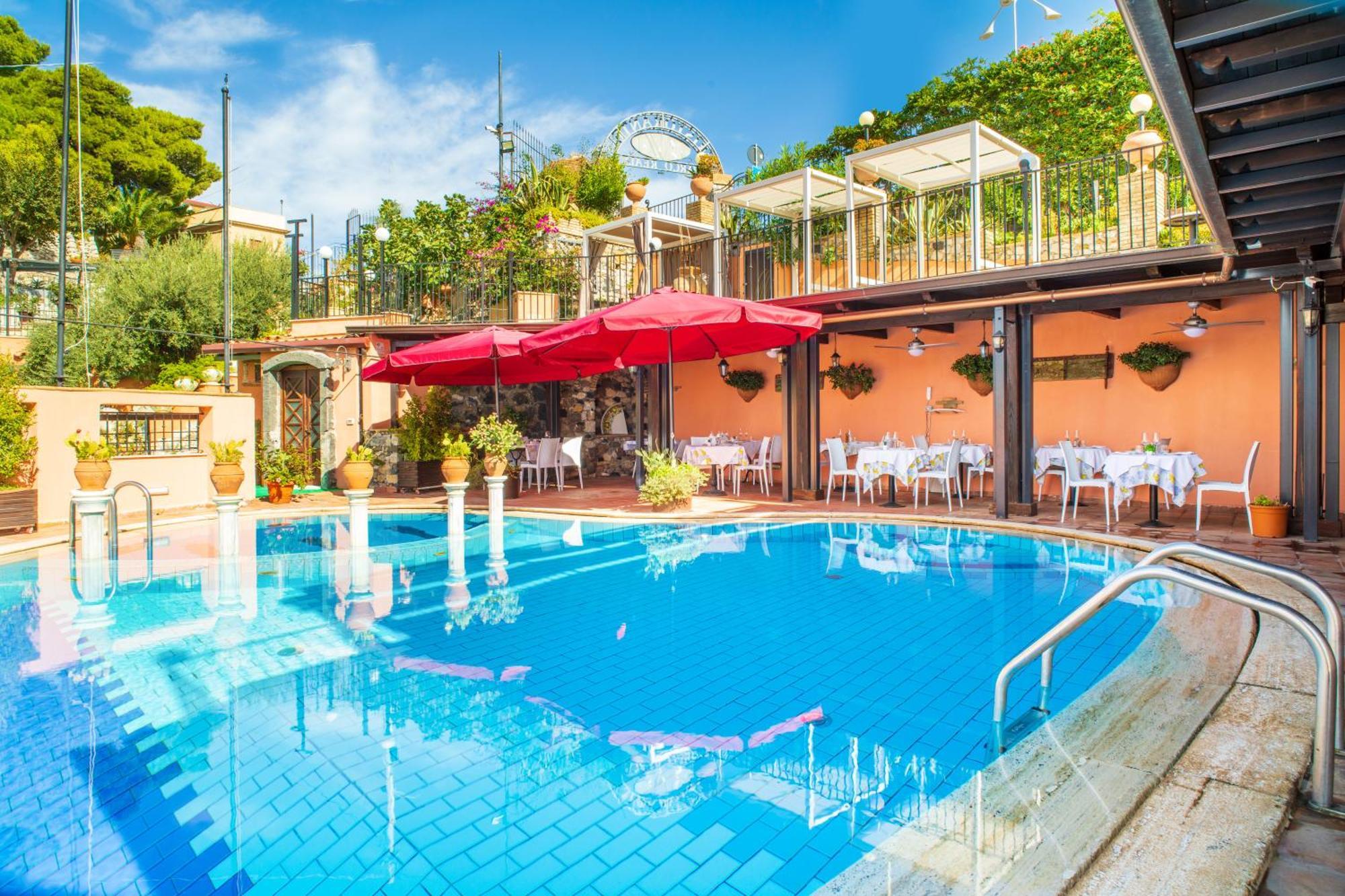 Hotel Villa Sonia Taormina Exterior photo